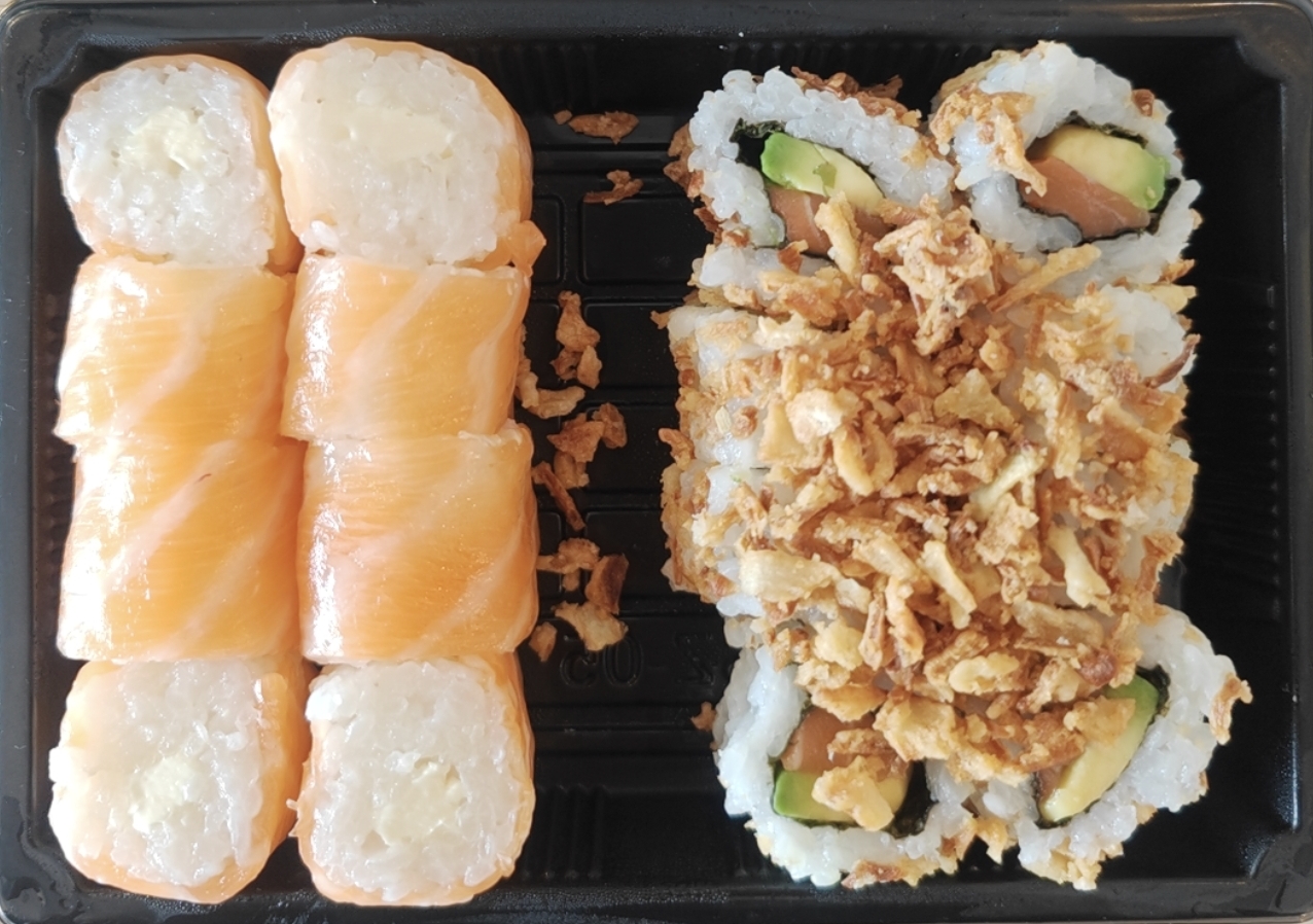 SAUMON ROLL OIGNONS FRITS