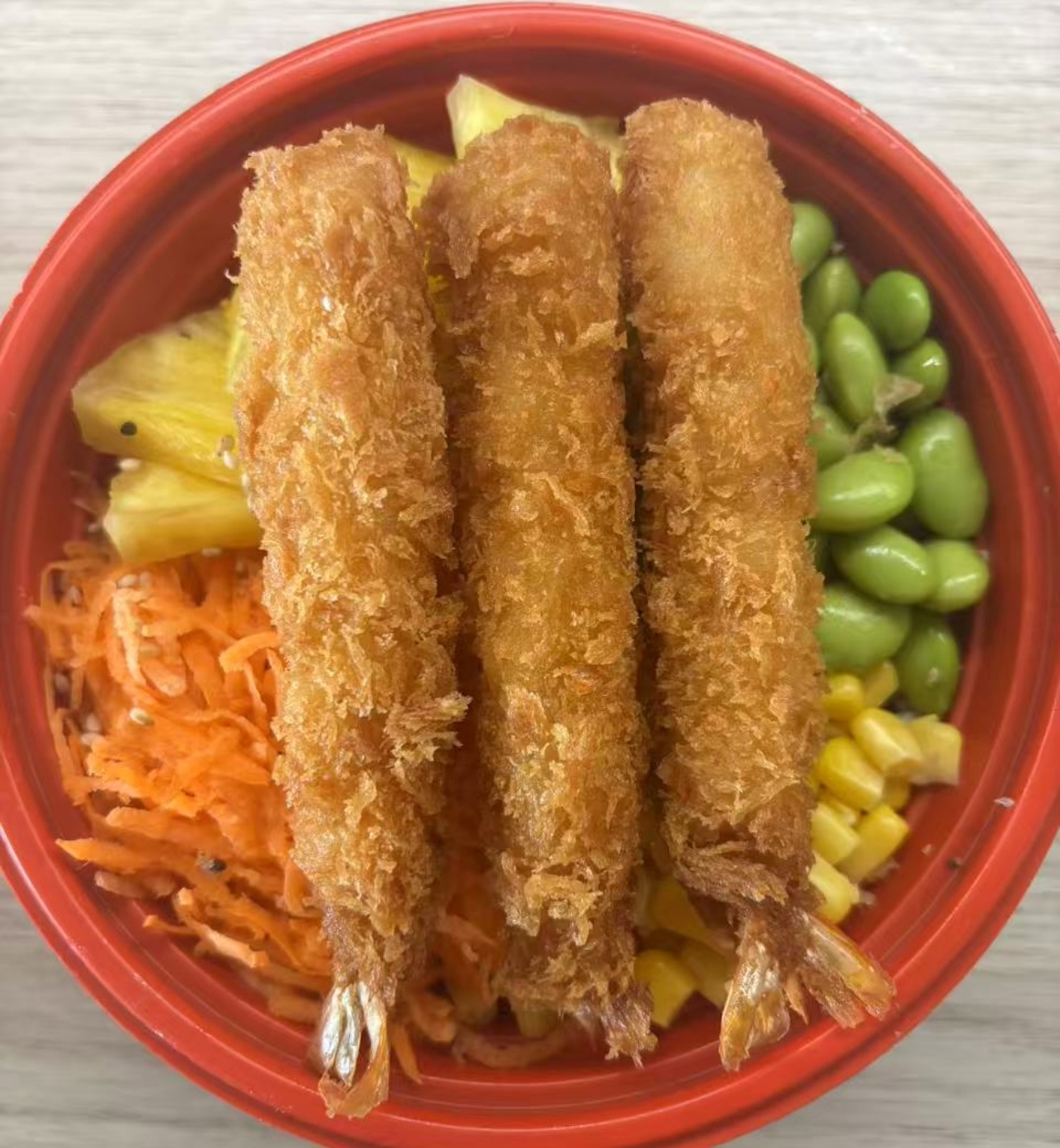 POKE BOWL TEMPURA.à base riz vinaigrette